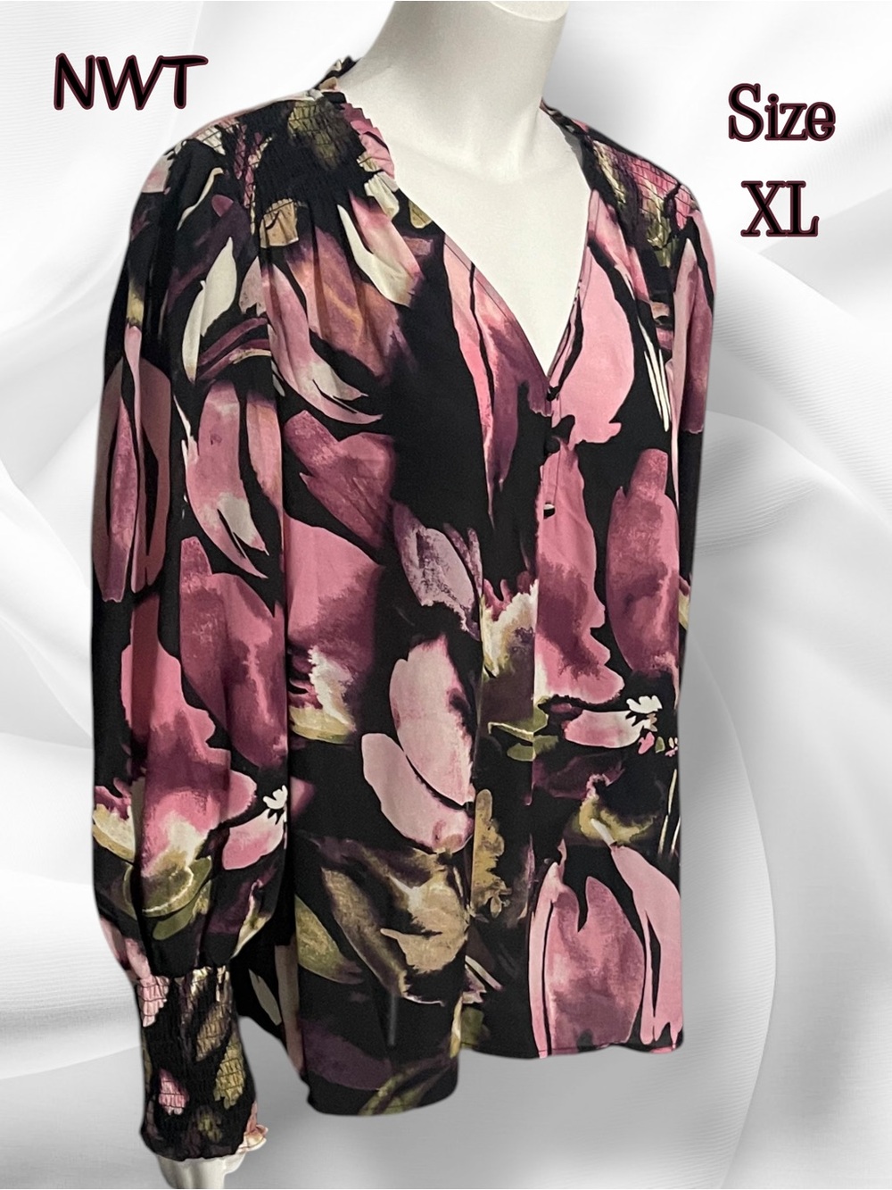 NWT! Zac & Rachel Floral V-Neck Blouse in Pink and Black Size XL
